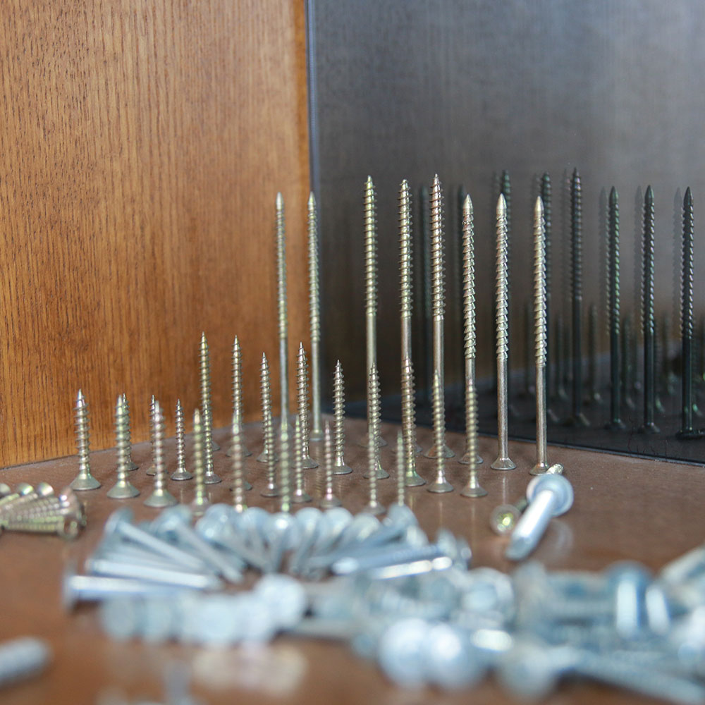ROOFING SCREW